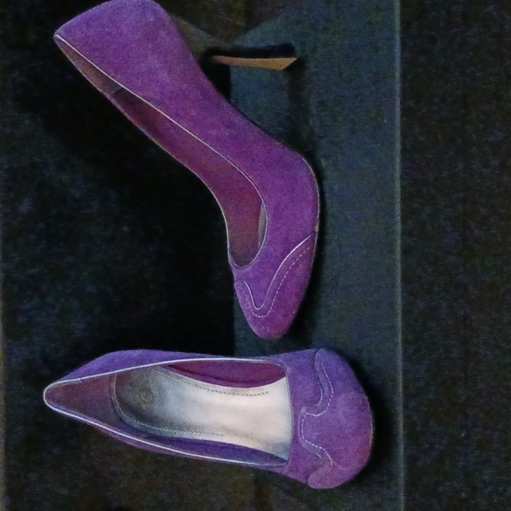 Joey O Round Toe 100% Leather Suede Pump
